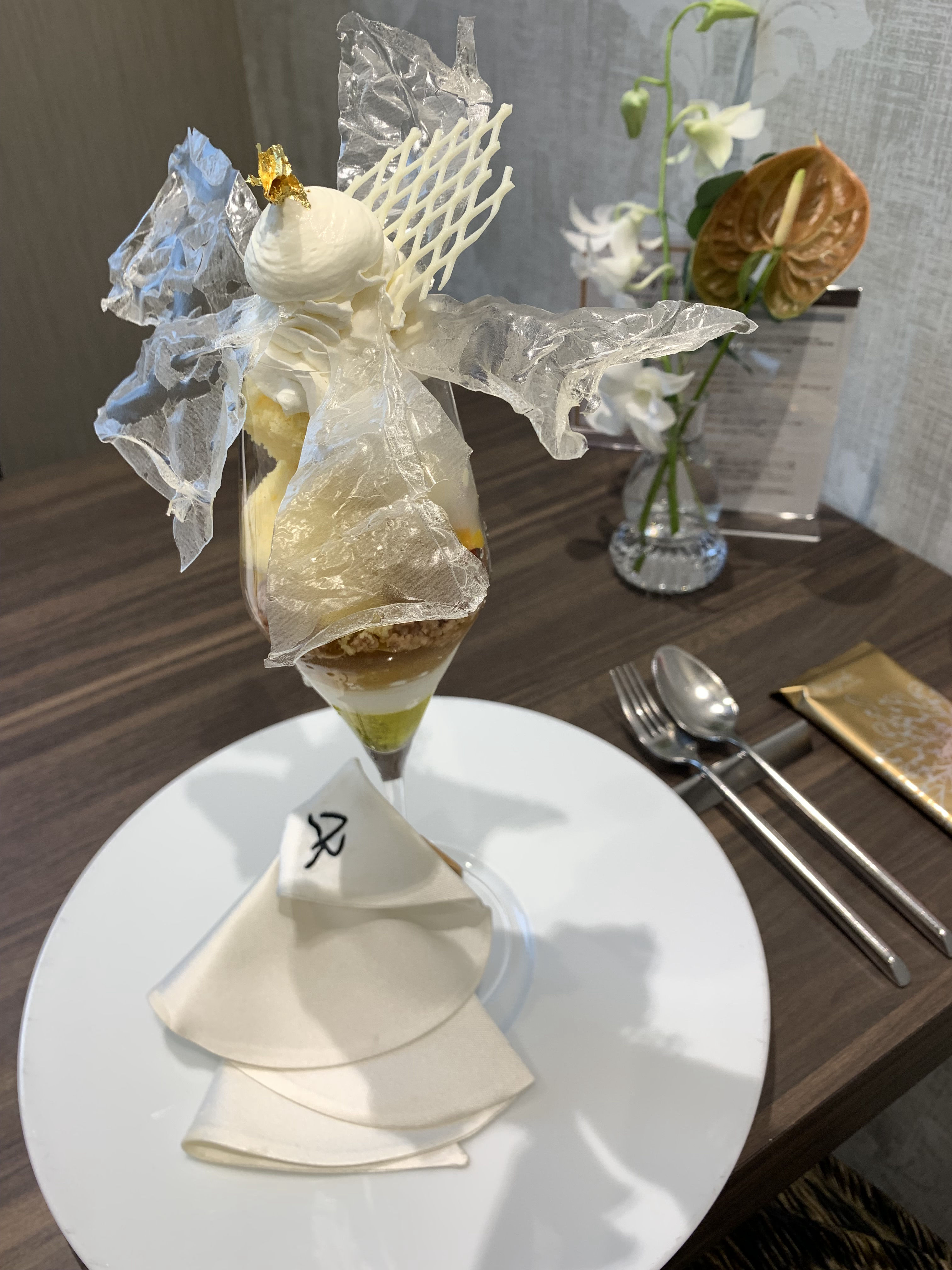 ザ ストリングス表参道