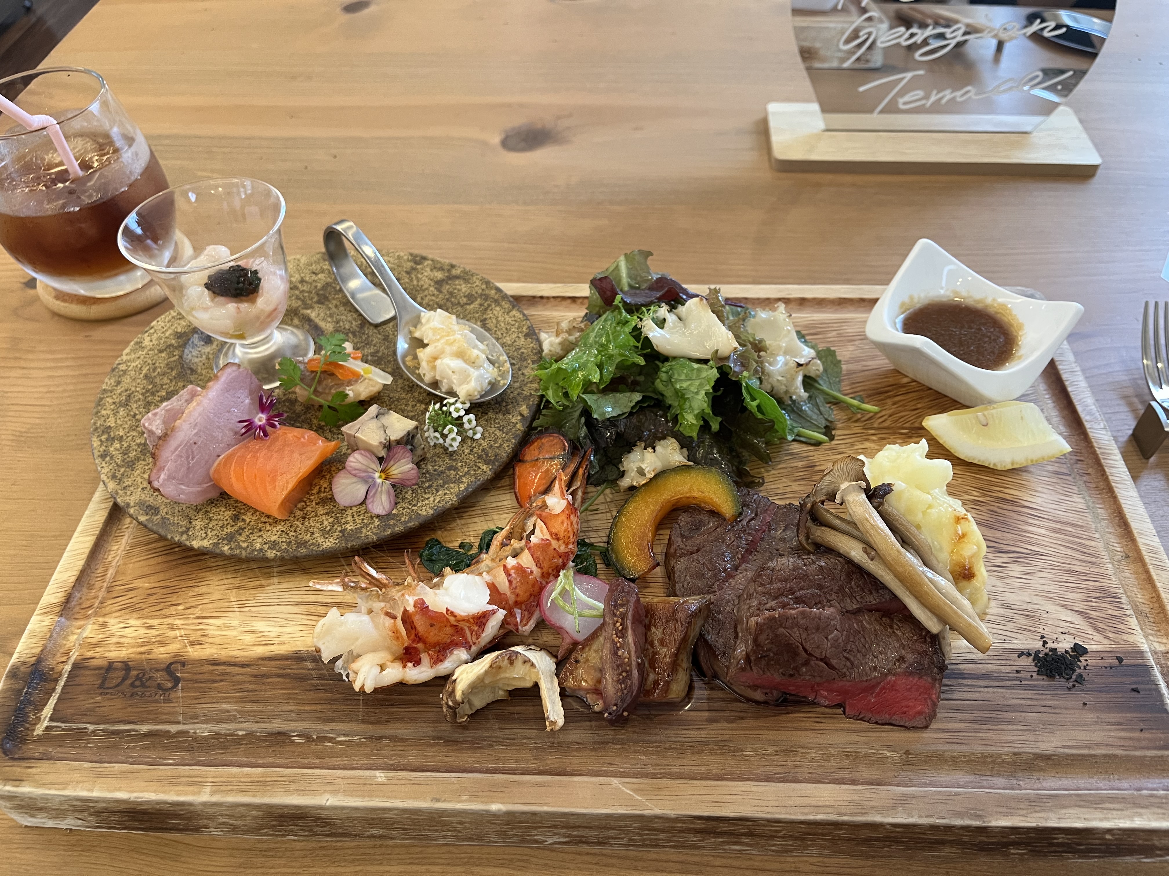 ザ・ジョージアンテラス