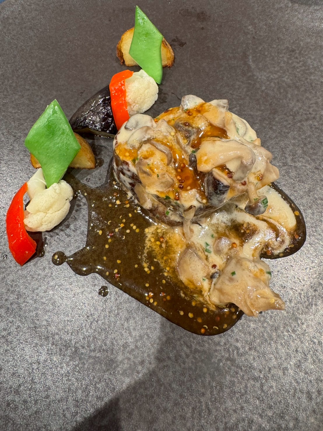 ザ ストリングス表参道