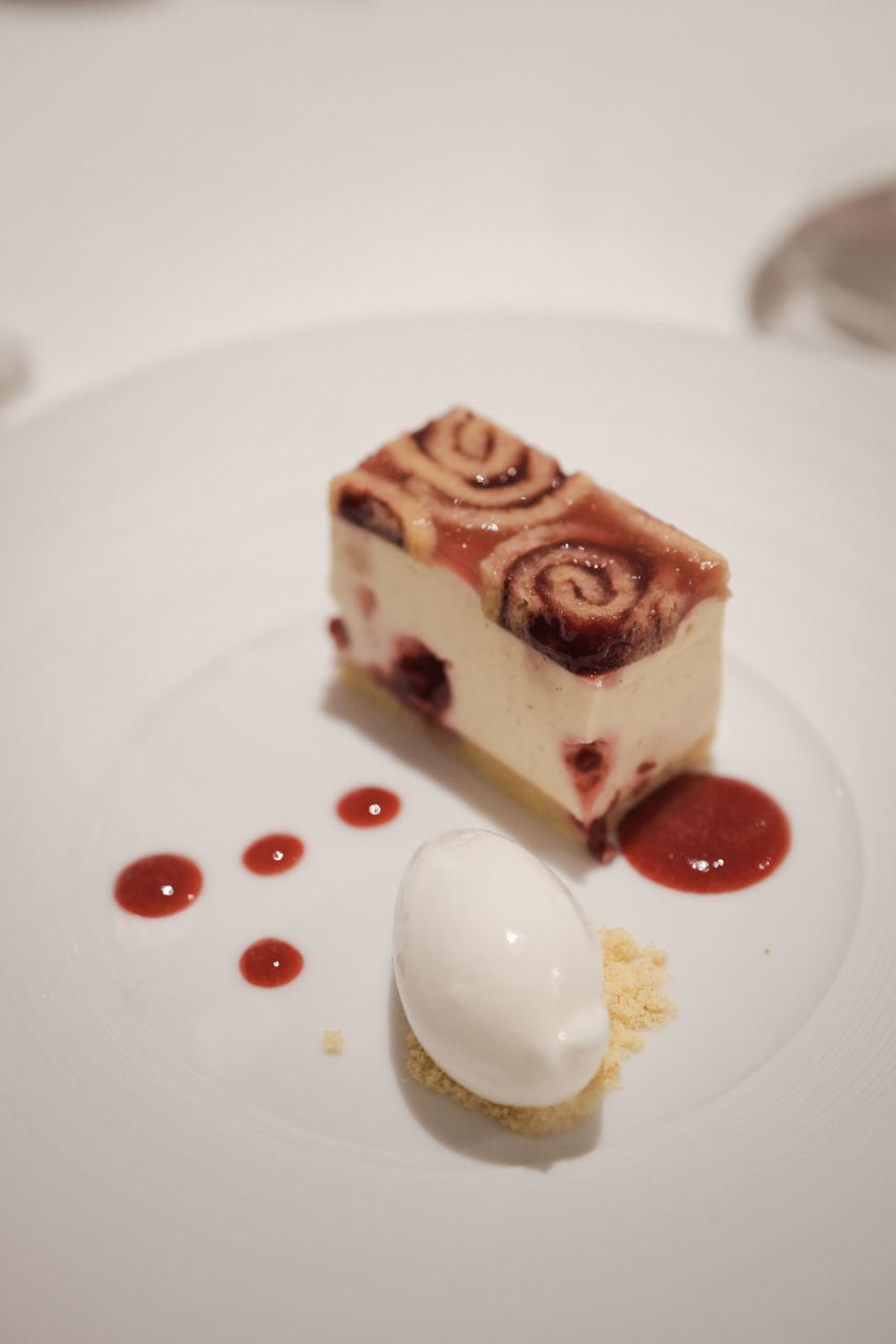 レストランひらまつ 博多