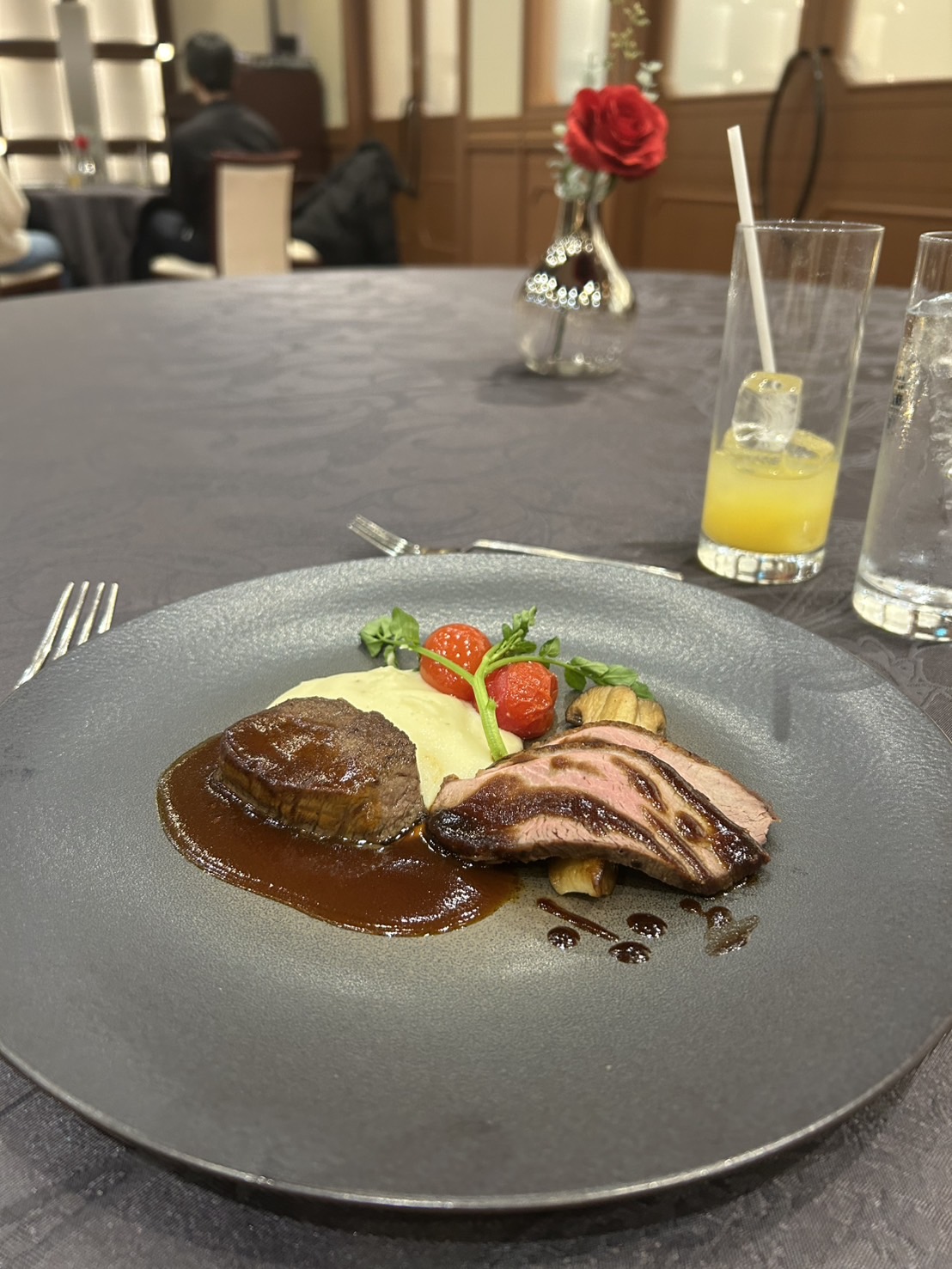 アンフェリシオン