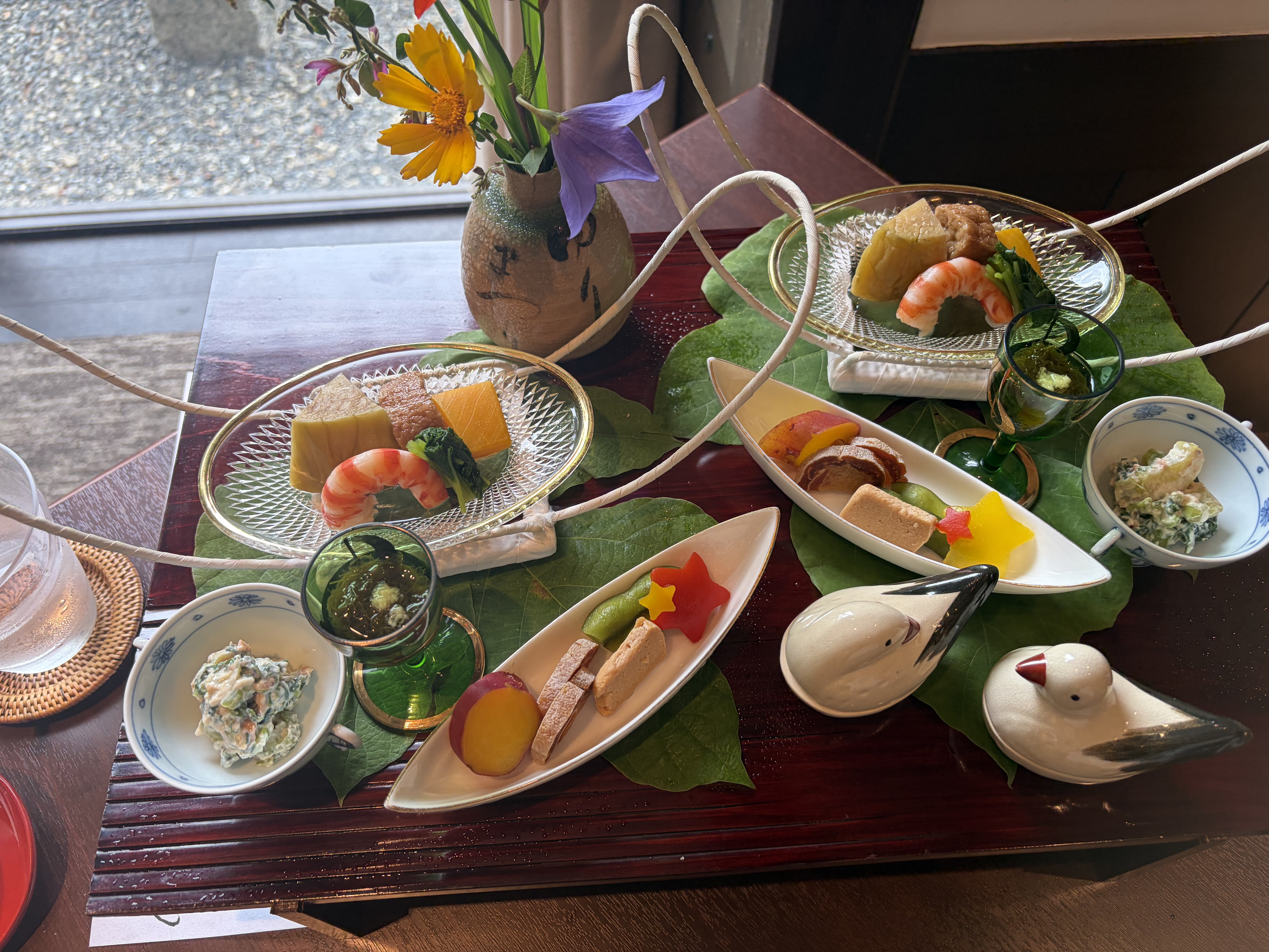The KIKUSUIRO narapark(菊水楼)