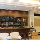 ゲスト待機場所にもなるラウンジです