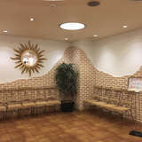 エレベーター降りた際の入口①