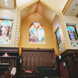 挙式会場のステンドグラス