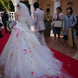 フラワーシャワー