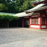 参進の儀で歩くところ