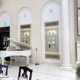 終始ピアノの生演奏が行われていました