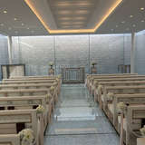 ゴージャスな雰囲気の挙式会場