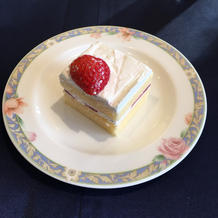 カットしたケーキをお配りしました。