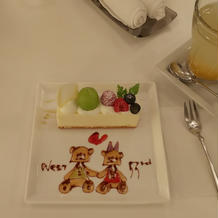 好きなケーキとドリンクを選べます