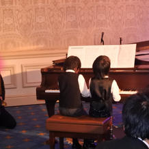 グランドピアノレンタルできます。