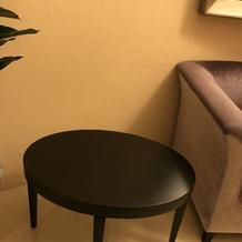 受付演出用（小物を飾るための）テーブル