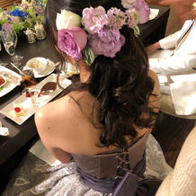 生花のヘアアレンジ