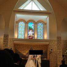 チャペル　ステンドグラス
