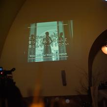 少し遠くても文字はハッキリ読めます