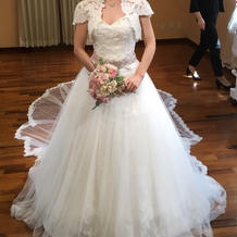 肩が出ないタイプも豊富