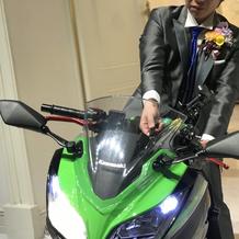 バイク入場
