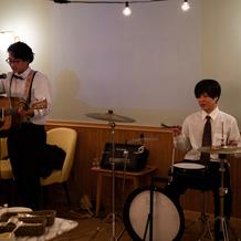 友人のバンド演出
