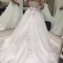 バックスタイル。