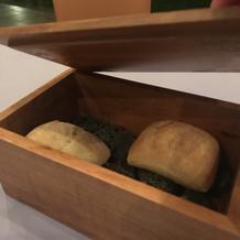 披露宴ではこのパンの出し方はできないそう