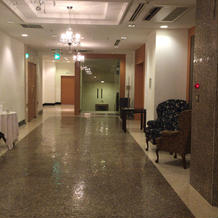 披露宴会場への廊下