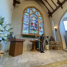 正面ステンドグラス