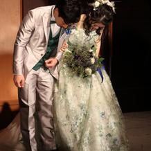 旦那のベスト蝶ネクタイは手作り持ち込み