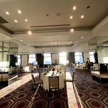 披露宴会場後ろから