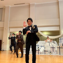ゲストに向けたサプライズダンス