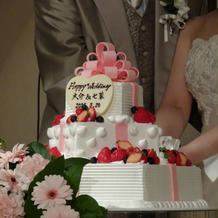 ウェディングケーキ