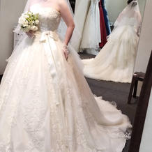 ウェディングドレス