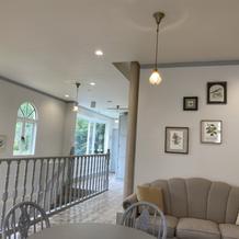 披露宴会場二階のだんらんスペース