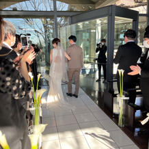 ウェディングドレス　タキシード