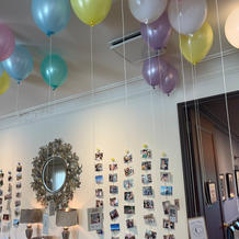 待機場所のエスコートバルーン