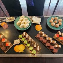 デザートビュッフェ