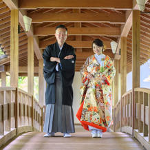 紋付袴と色打掛