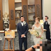 ウェルカムスペースで皆と写真撮影