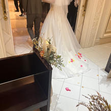 ウエディングドレス