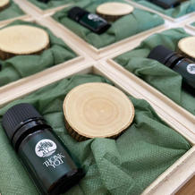 引き出物　アロマオイルセット