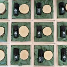 引き出物　アロマオイルセット