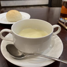 披露宴後にコース料理をいただけます
