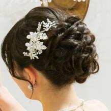 ヘッドアクセサリー