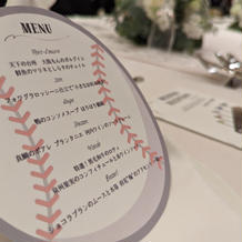 野球が好きなのでメニュー表をボールに