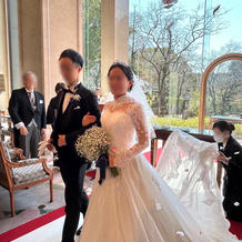 ウェディングドレス・タキシード