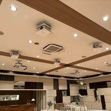 プロジェクター