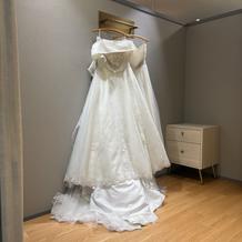 ウエディングドレス