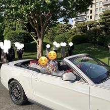 アフターセレモニーはオープンカーで退場