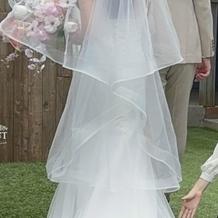 ウェディングドレス後ろ姿