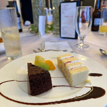 デザートのケーキ
